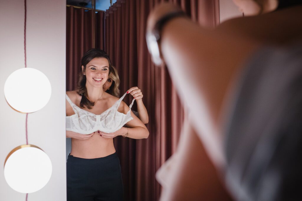 Il Bra-Fitting: l’arte del reggiseno perfetto