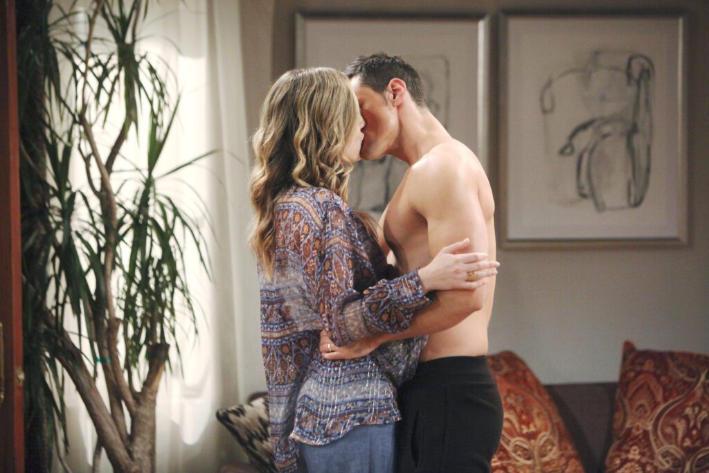 Hope Logan, Annika Noelle bacia Thomas