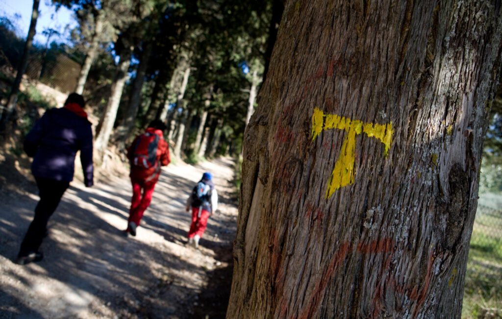 gubbio il borgo incantato dell’umbria la via di san francesco