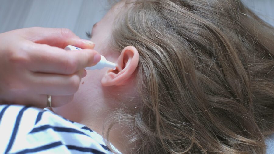 Batteri al microscopio © Shutterstock