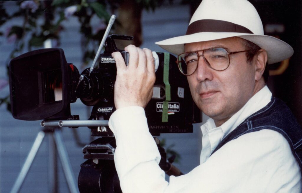 Pier Francesco Pingitore (90) è un regista, drammaturgo, sceneggiatore e autore tv