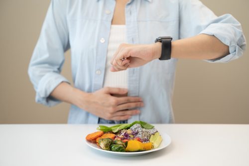 Rispettare gli orari dei pasti