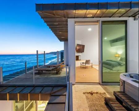 Una visuale laterale della villa di Paris Hilton come era