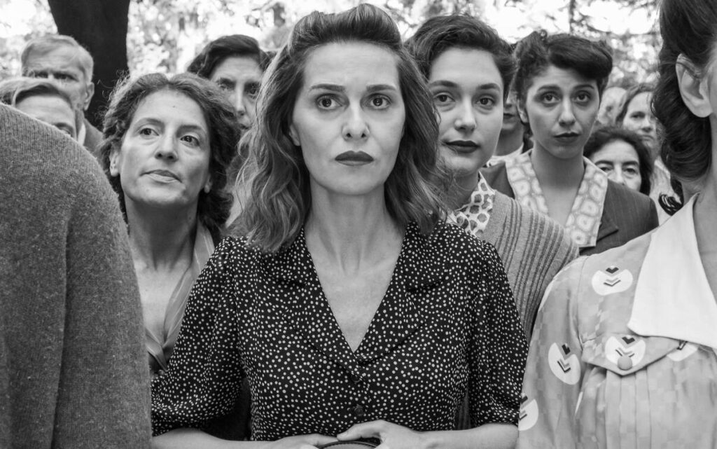 Paola Cortellesi in C'è ancora domani