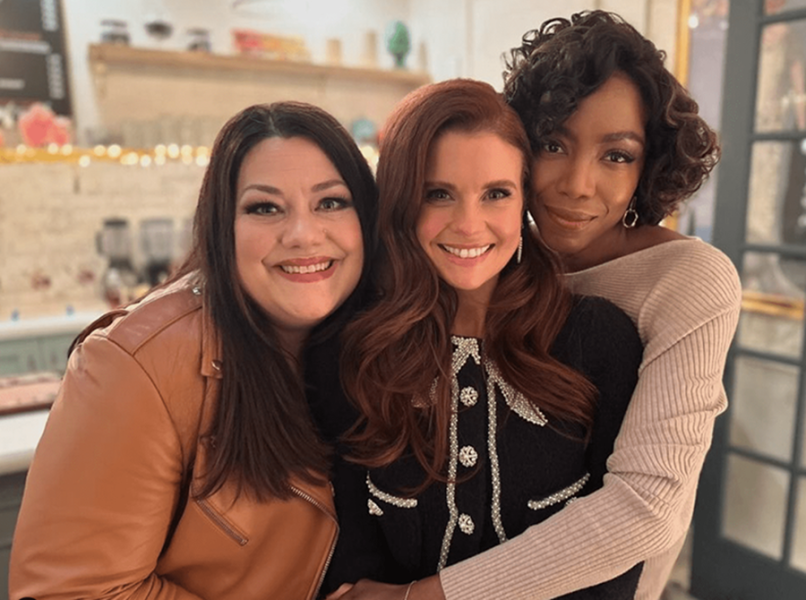 Da sinistra, Brooke Elliot (50 anni), JoAnna Garcia Swisher (45 anni) e Heather Headley (50 anni)