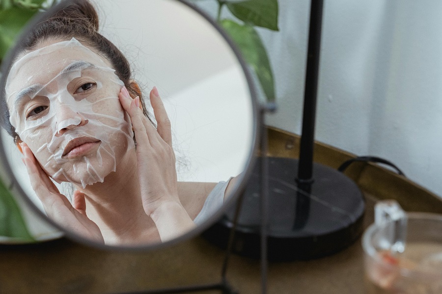 Il viso dice molto di noi, impariamo a prendercene cura nel modo migliore