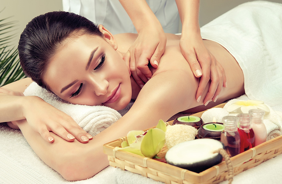 Regalatevi un ciclo di massaggi per un relax esclusivo. ©shutterstock