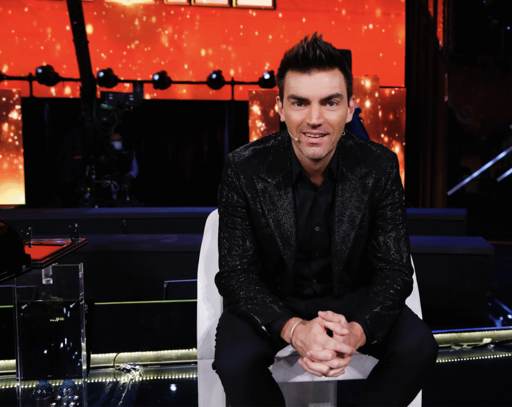 "Eurovision Basilea": sono due gialli la partecipazione di Lucio Corsi e Gabry Ponte