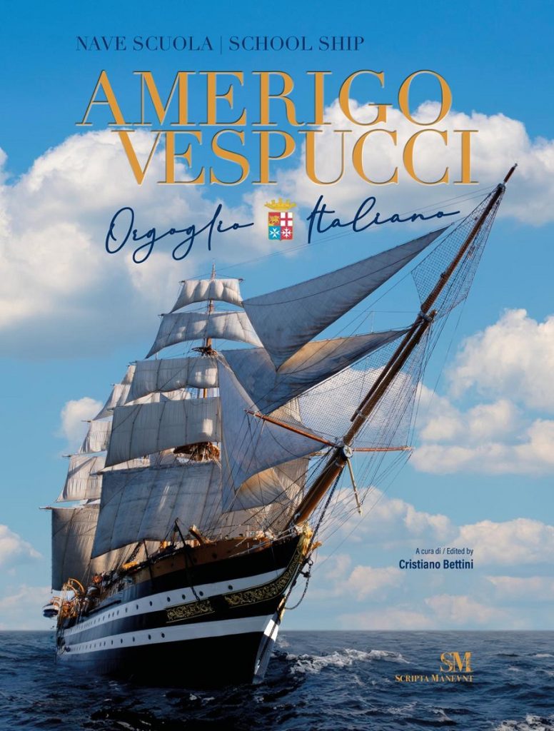 La copertina del volume fotografico "Nave Scuola Amerigo Vespucci – Orgoglio Italiano".