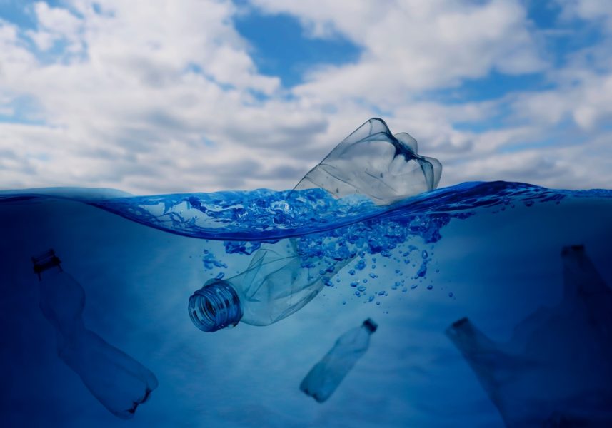 L'inquinamento degli oceani ad opera di plastice ed elementi ad alto impatto ambientale costituisce una delle emergenze di questo secolo e del nostro futuro. L'inquinamento degli oceani ad opera di plastice ed elementi ad alto impatto ambientale costituisce una delle emergenze di questo secolo e del nostro futuro.L'inquinamento degli oceani ad opera di plastice ed elementi ad alto impatto ambientale costituisce una delle emergenze di questo secolo e del nostro futuro. - Foto: © Shutterstock