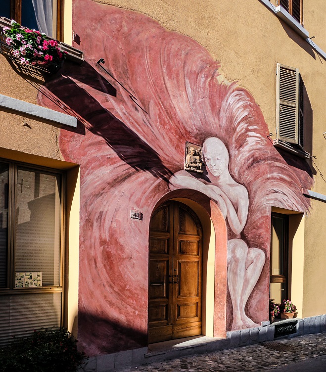 Italia a colori: un viaggio tra i murales più belli dello Stivale 3 dozza 3
