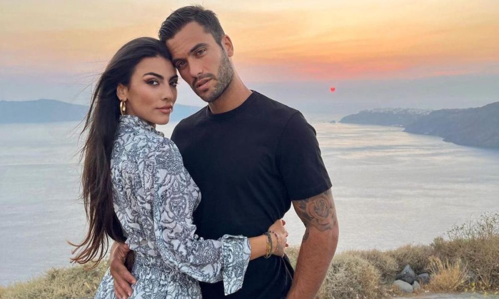 Gli scatti che hanno fatto impazzire i fan durante il battesimo di Kian.