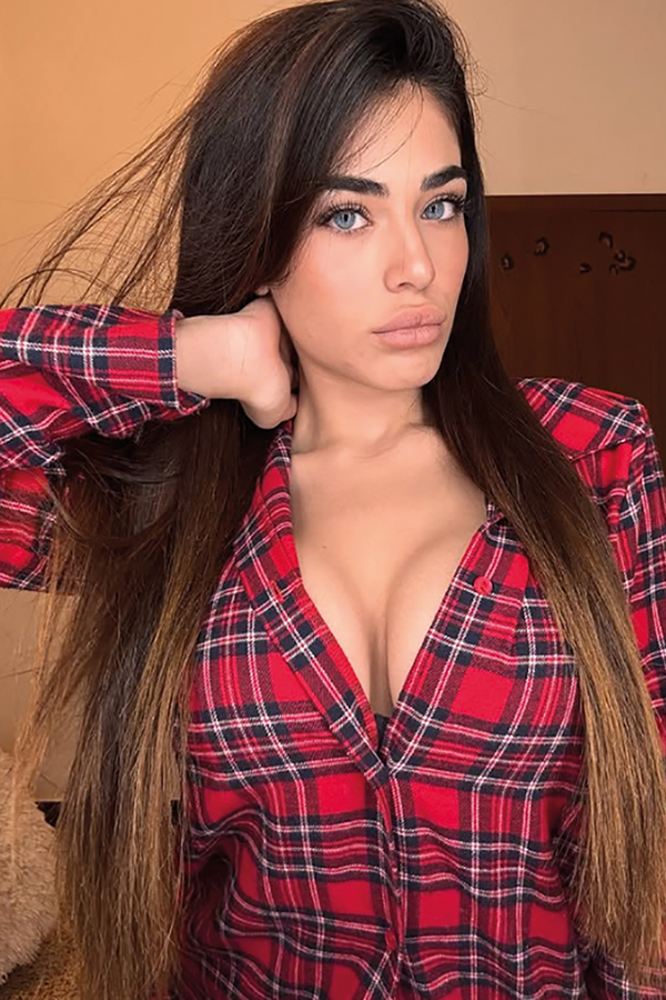 Siria Pingo: «Mi vedrei bene a Uomini e Donne, ma anche a Grande Fratello»