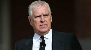 Caso Epstein, Trump compare 8 volte nelle nuove carte rese pubbliche dal Dipartimento di Giustizia