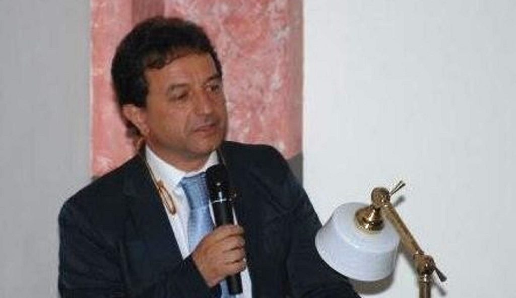 Donne morte per intossicazione, 5 medici indagati per averle rimandate a casa 2 volte. E spunta l'ipotesi veleno per topi