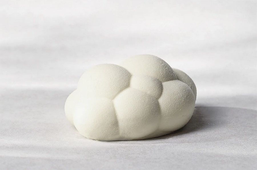 Il colore pantone 2026? Cloud Dancer, il bianco gentile per nuovi inizi