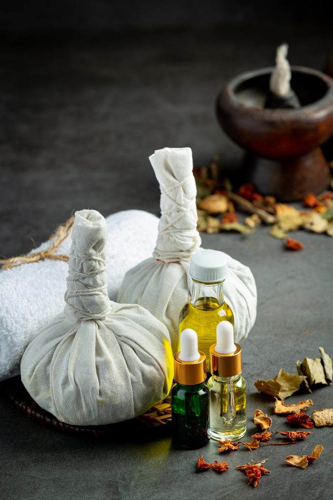 Automassaggio ayurvedico: la routine abhyanga per gennaio