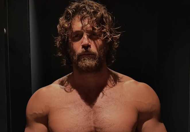 Nessuno mette Can Yaman in un angolo: lo sfogo dell’attore turco 2 Nessuno mette Can Yaman in un angolo: lo sfogo dell’attore turco