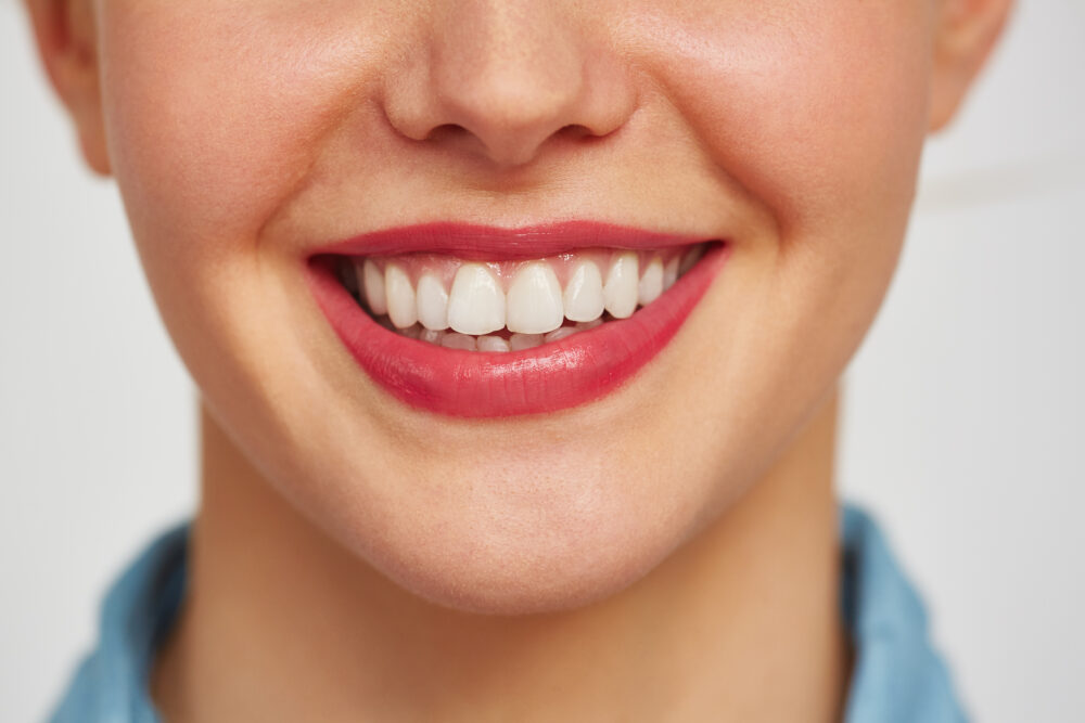 Oil pulling: l'antica pratica detox per la bocca