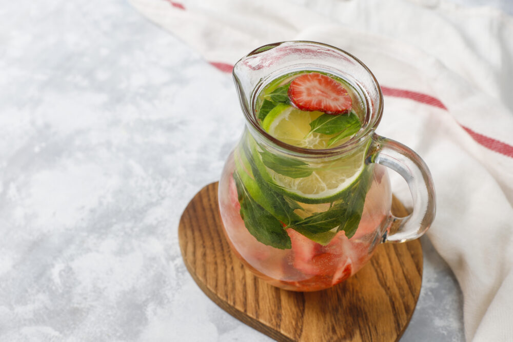 Tisane fredde per l'estate: idratazione e benessere in una caraffa 3 Tisane fredde per l'estate: idratazione e benessere in una caraffa