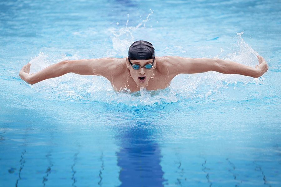 Sport in piscina: 6 segreti per bruciare più calorie e tonificare il corpo