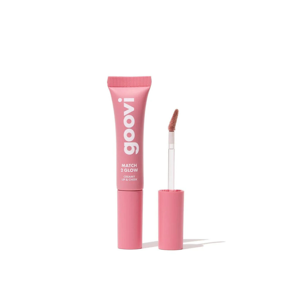 Sculpt & Glow: il trend make up che ridefinisce il viso con leggerezza 10 Sculpt & Glow: il trend make up che ridefinisce il viso con leggerezza