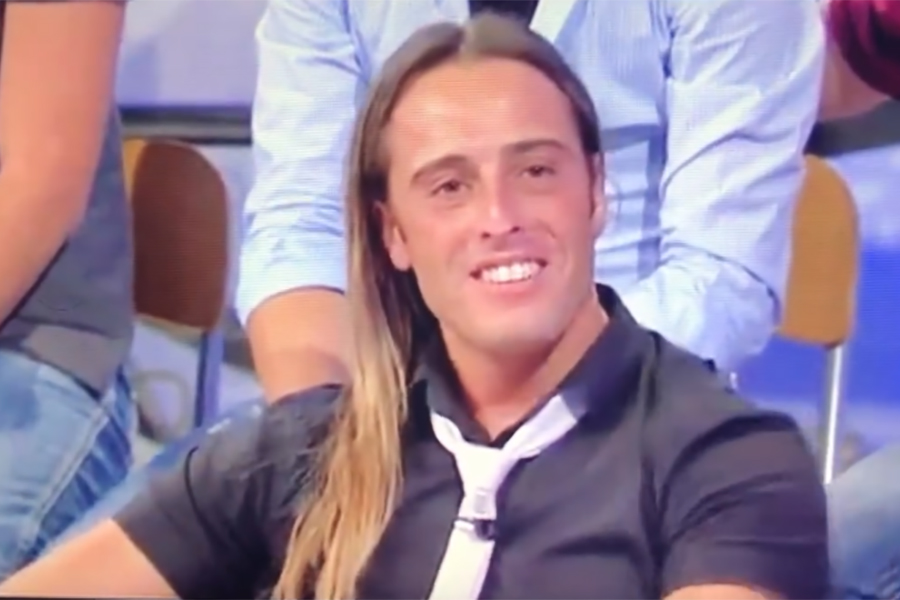 Samuele Mecucci: «Sto vivendo il periodo più buio e tragico della mia vita» 2 Ai tempi di "Uomini e Donne"...