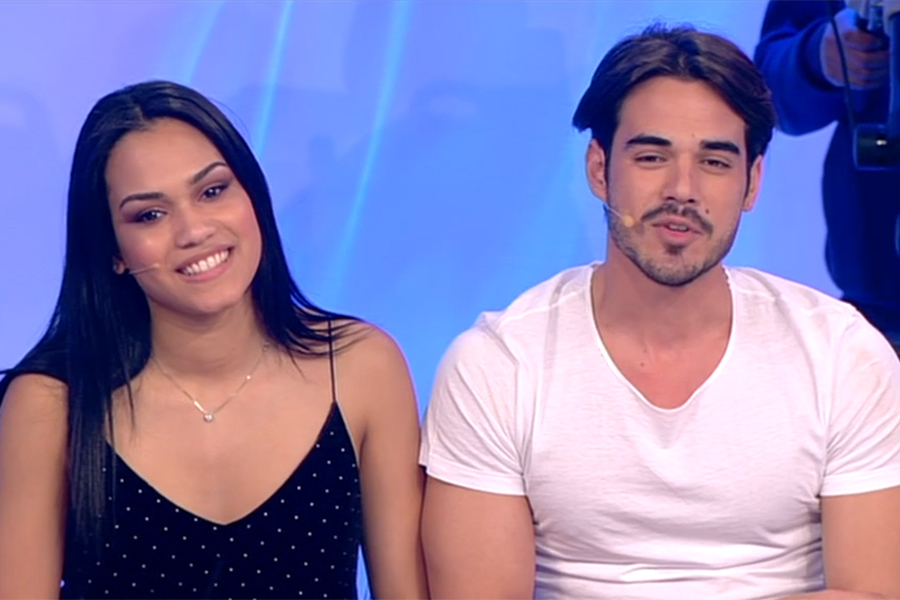 Nicolò Brigante (32) ha partecipato a “Uomini e Donne” nella stagione 2017/2018: la sua scelta finale è ricaduta sulla corteggiatrice Virginia Stablum (28).