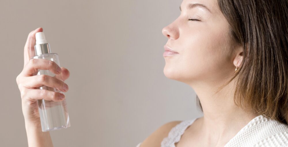 Acque aromatiche: gli idrolati che profumano la vita 2 Acque aromatiche: gli idrolati che profumano la vita
