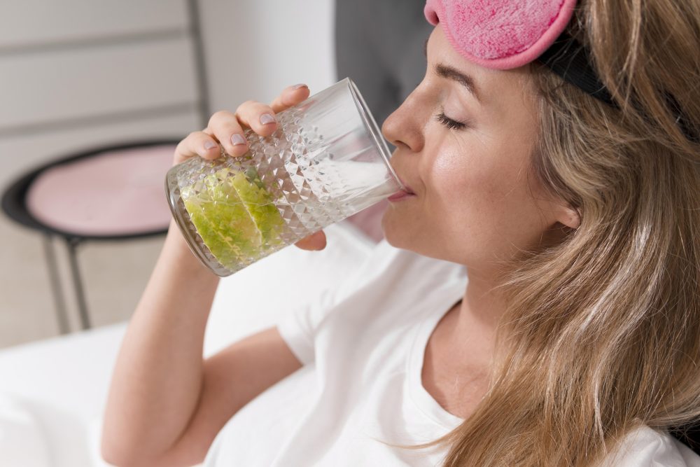 Acqua detox: infusi freddi di frutta e verdura per idratarsi meglio 3 Acqua detox: infusi freddi di frutta e verdura per idratarsi meglio