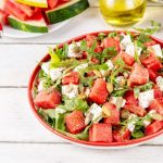 Insalata di anguria, feta, rucola e semi di zucca