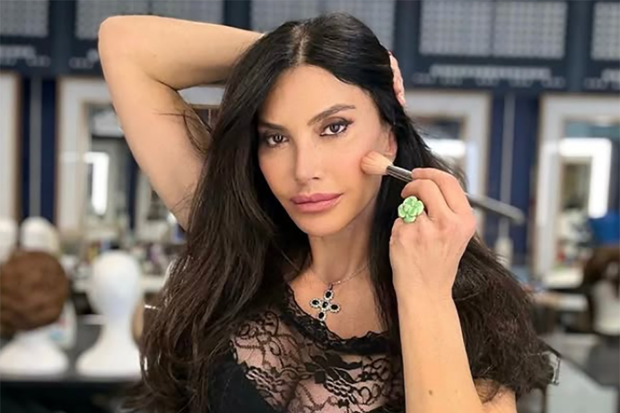 Carmen Di Pietro: «Amo essere corteggiata come si usava una volta»