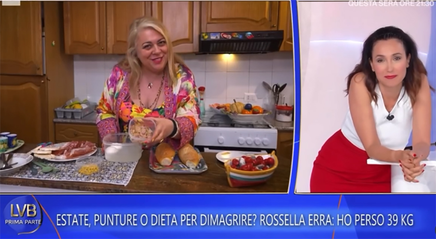 Rossella Erra: «Sulla pista di “Ballando” vorrei… Can Yaman!» 1 Rossella Erra (52) ha perso circa 40 chili seguendo una dieta salutare.