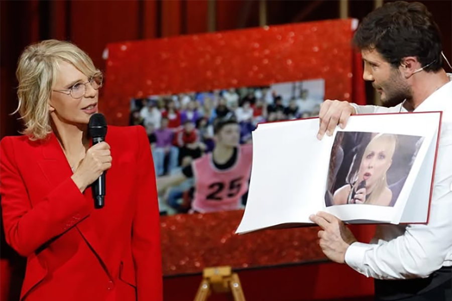 Stefano De Martino: «Ecco quali consigli do a mio figlio Santiago... » 3 Maria De Filippi (64) farà un'incursione sul palco dell'Ariston?