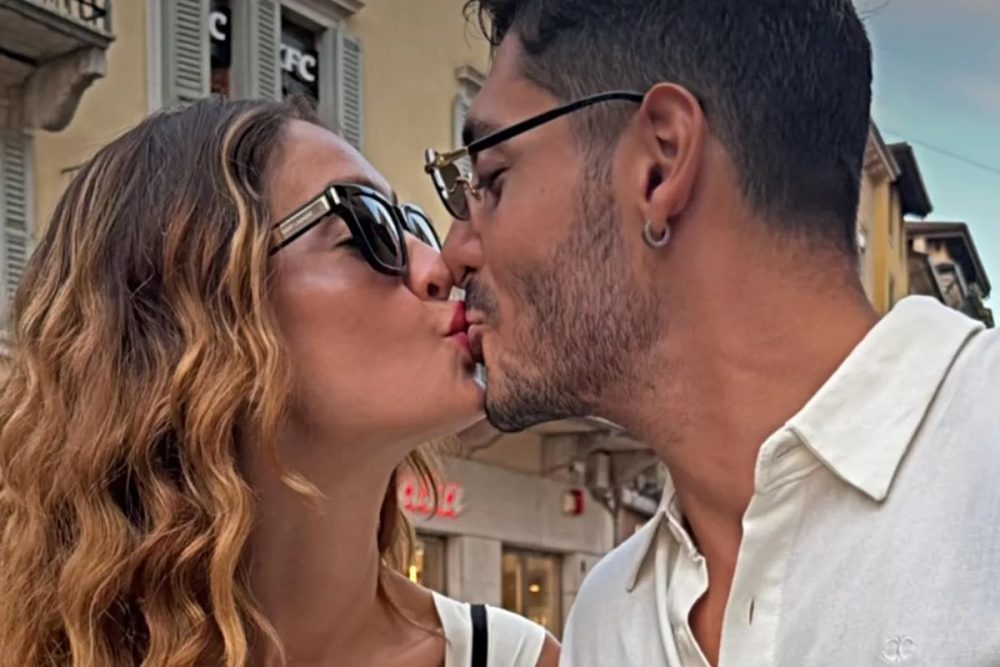 Helena Prestes e Javier Martinez si sono lasciati? La verità dopo le voci di crisi e il silenzio social 2 Un bacio a Verona per smentire la crisi.