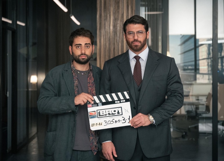 Can Yaman sul set di “Bro”: le prime dichiarazioni dell’attore 1 Can Yaman sul set di “Bro”: le prime dichiarazioni dell’attore