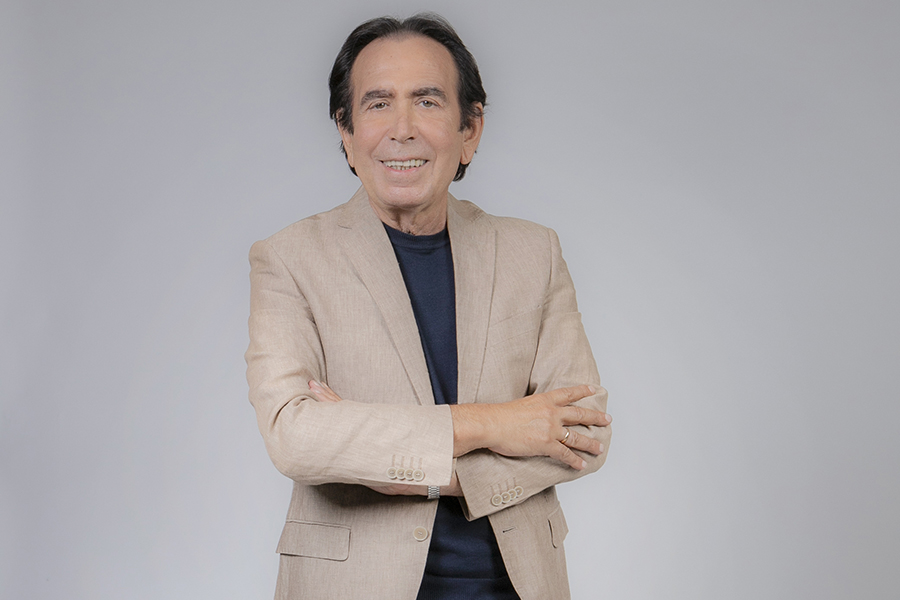 Giucas Casella: «Voglio tornare a “L’Isola dei Famosi”» 1 Giucas Casella (76).
