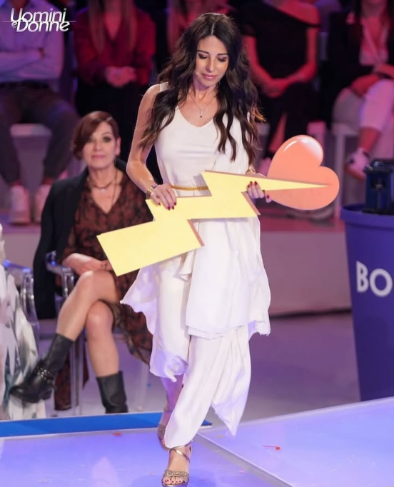 Rosanna Siino: «Cerco un uomo che mi faccia sentire... “a casa”!» 2 Rosanna Siino: «Cerco un uomo che mi faccia sentire... “a casa”!»