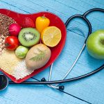 Colesterolo, la prevenzione comincia a tavola: i cibi da scegliere