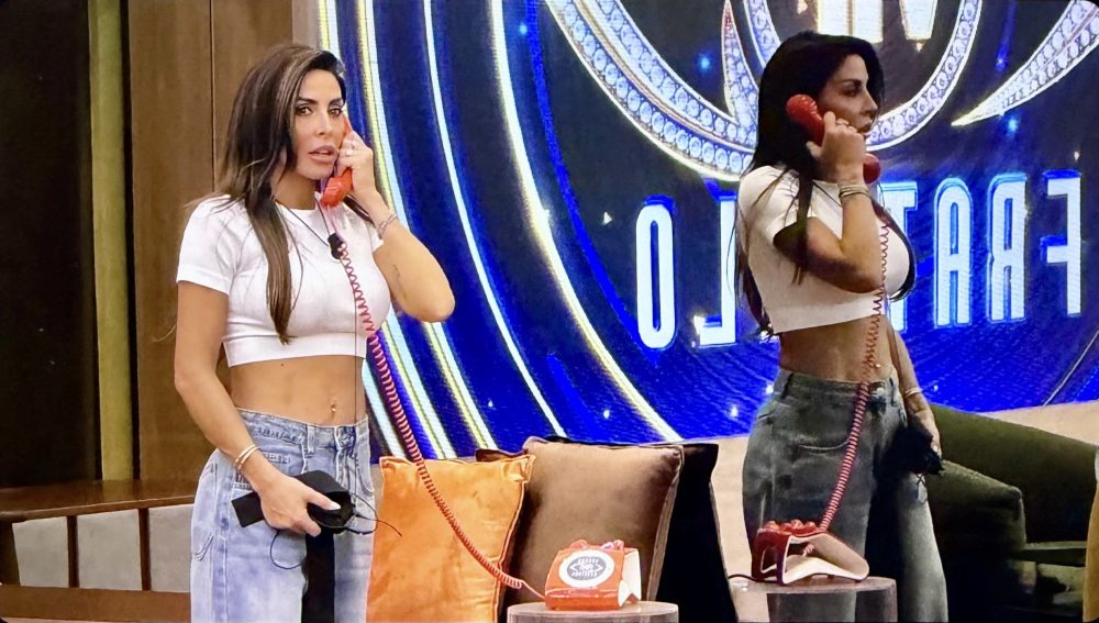 A “Gf Vip” l’arrivo di una telefonata anonima fa scoppiare una lite furibonda in Casa… A "Gf Vip" l'arrivo di una telefonata anonima fa scoppiare una lite furibonda in Casa...
