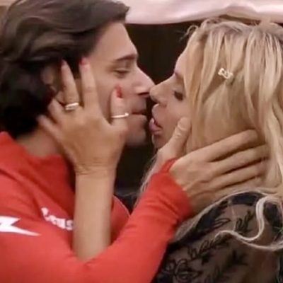 "GF Vip", Valeria Marini invaghita di Giacomo:«Jack, voglio essere la tua Rose»