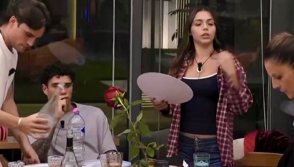 “GF Vip”, bomba su Piera: spunta il retroscena di un tradimento! "GF Vip", bomba su Piera: spunta il retroscena di un tradimento!