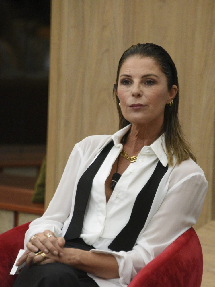 “GF Vip”, Marina La Rosa mortifica Federica Morello: «Se vuoi parlare, devi dire cose intelligenti!» "GF Vip", Marina La Rosa mortifica Federica Morello: «Se vuoi parlare, devi dire cose intelligenti!»