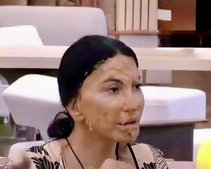 “GF Vip 9”, colpo di scena clamoroso su Piera Meloni e Alessandro Roncaccia: Alex Belli svela il mistero dei contratti 4 “GF Vip 9”, colpo di scena clamoroso su Piera Meloni e Alessandro Roncaccia: Alex Belli svela il mistero dei contratti